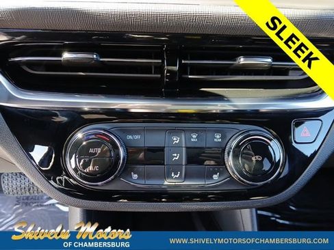 Used 2024 Buick Envista Sport Touring w/ Convenience I Package image 19