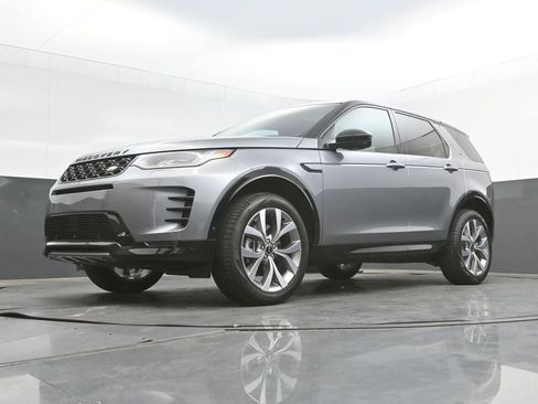 New 2026 Land Rover Discovery Sport Landmark AWD/4WD image 40