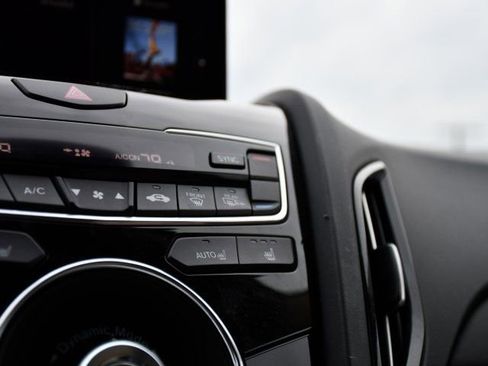 Certified 2024 Acura RDX w/ Technology Package image 16