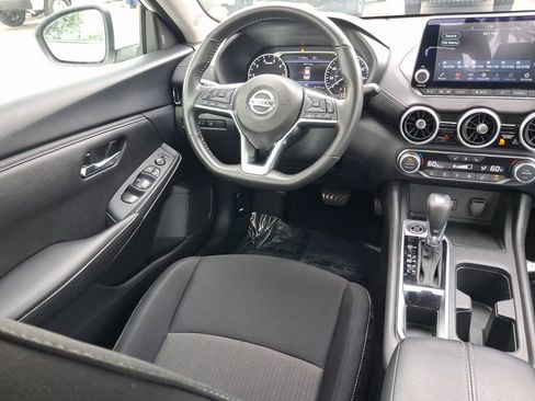 Certified 2023 Nissan Sentra SV w/ All-Weather Package FWD image 10