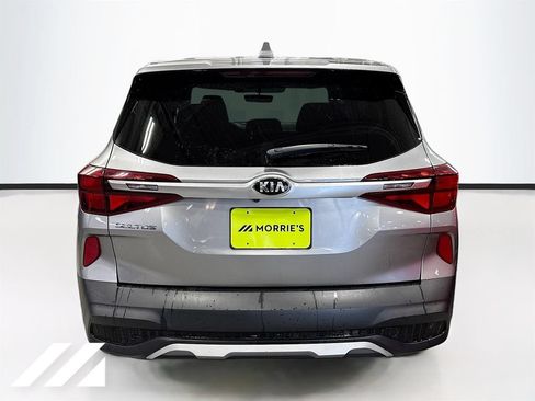 Used 2021 Kia Seltos LX AWD/4WD image 5