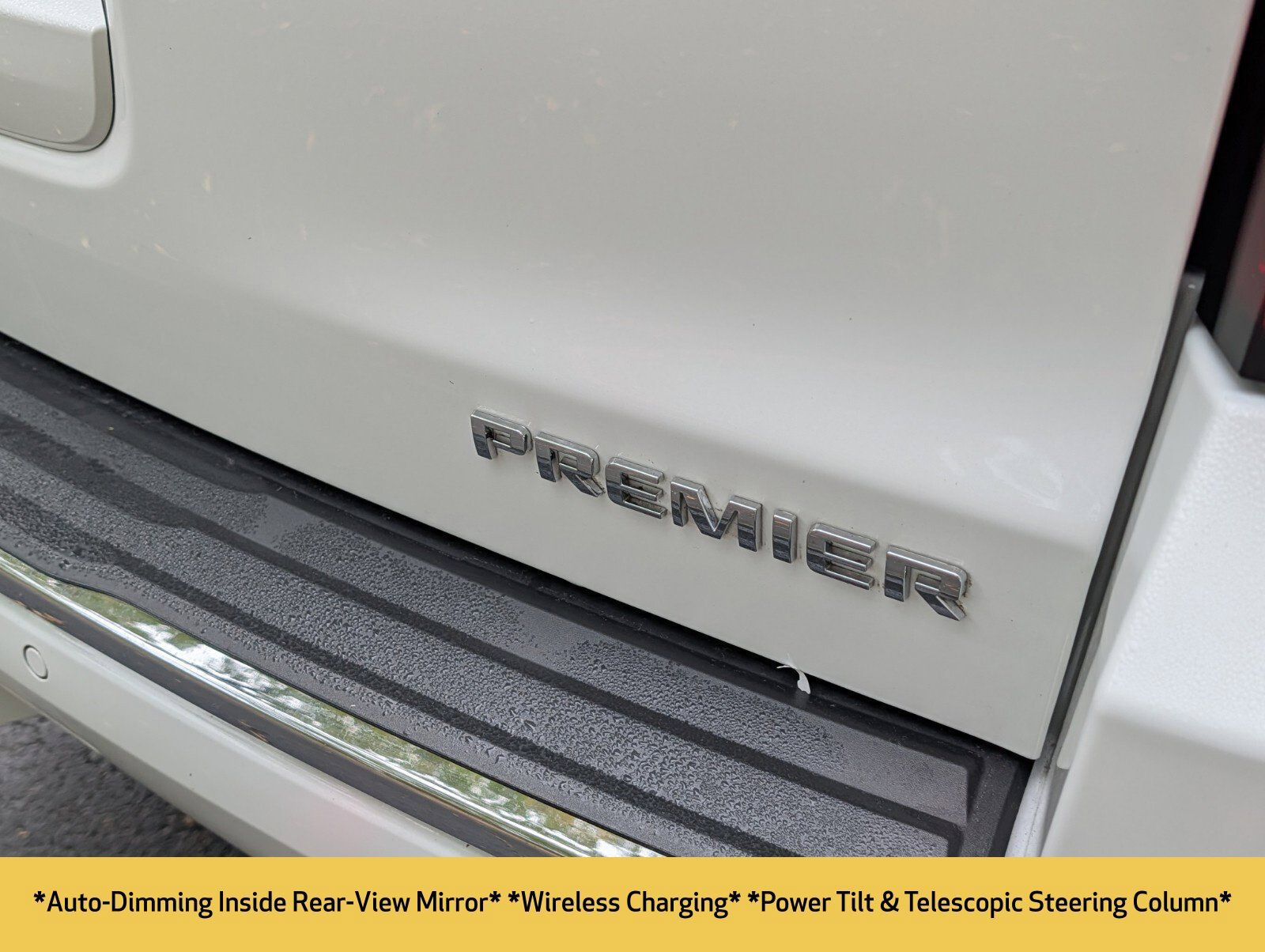 Used 2019 Chevrolet Tahoe Premier AWD/4WD image 23