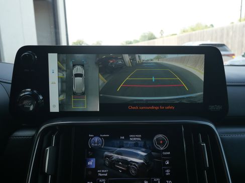 Used 2023 Lexus LX 600 F Sport image 28