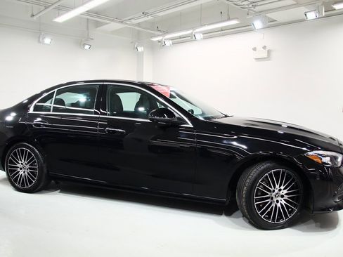 Used 2025 Mercedes-Benz C 300 4MATIC Sedan image 9
