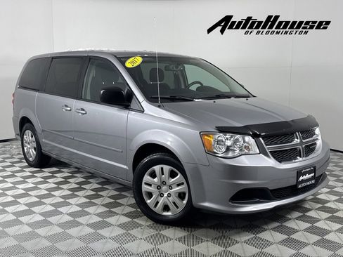 Used 2017 Dodge Grand Caravan SE w/ Power Window Group image 1