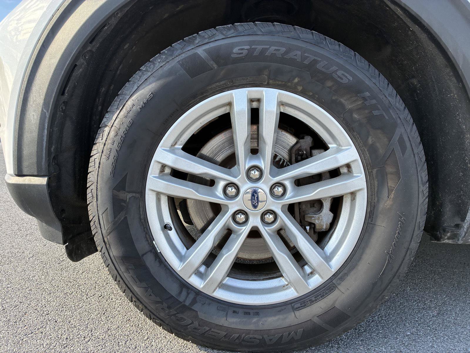 Used 2021 Ford Explorer XLT w/ Class III Trailer Tow Package AWD/4WD image 34
