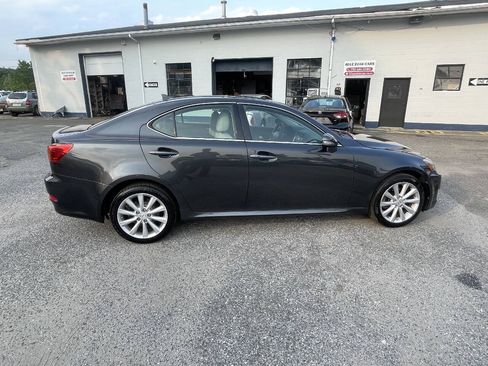 Used 2009 Lexus IS 250 AWD image 8