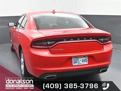 Used 2023 Dodge Charger SXT image 4