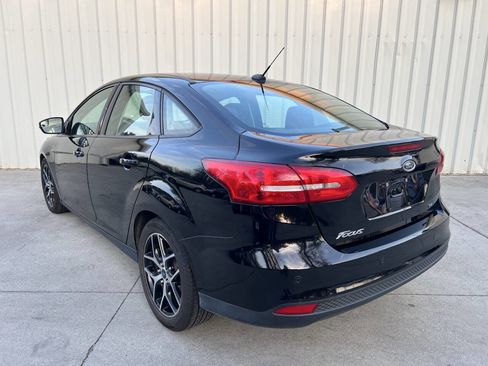 Used 2018 Ford Focus SEL image 5