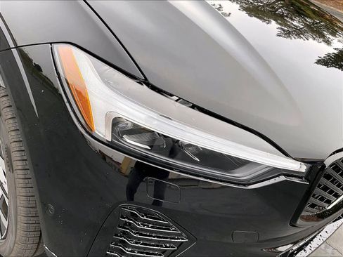 New 2026 Volvo XC60 B5 Ultra w/ Climate Package AWD/4WD image 32