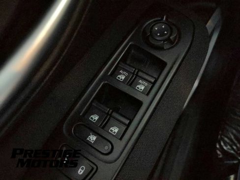 Used 2020 Jeep Renegade Sport w/ Sport Appearance Group AWD/4WD image 23