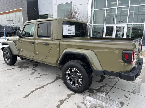 New 2026 Jeep Gladiator Sport image 17