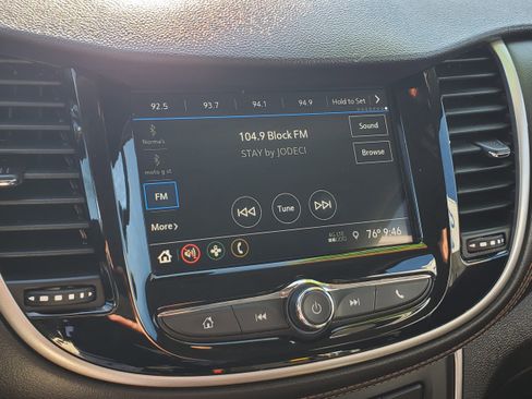 Used 2019 Chevrolet Trax LS AWD/4WD image 15