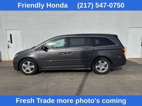 Used 2013 Honda Odyssey Touring image 2