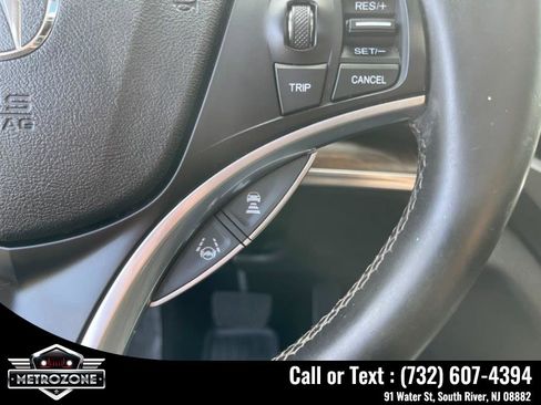 Used 2020 Acura MDX SH-AWD w/Technology Pkg image 33
