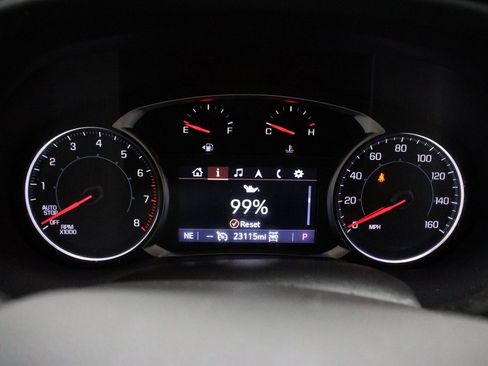 Used 2023 GMC Acadia SLE w/ Driver Convenience Package image 29