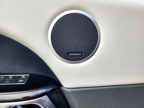 Used 2016 Land Rover Range Rover Sport Supercharged image 20