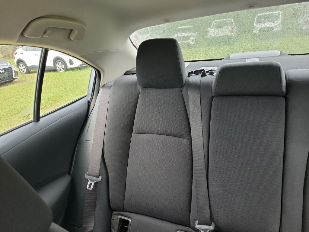 Used 2024 Toyota Corolla LE FWD image 14