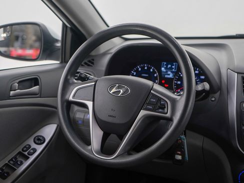 Used 2015 Hyundai Accent GS image 13