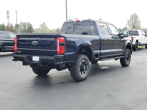 New 2025 Ford F350 XLT w/ Black Appearance Package image 3