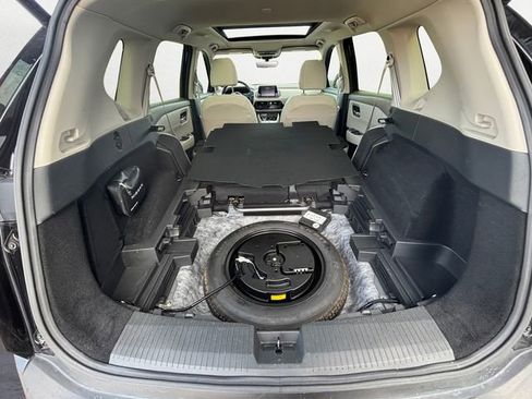 Used 2023 Nissan Rogue SL image 25