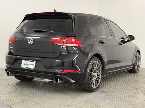 Used 2018 Volkswagen GTI SE w/ SE Leather Package FWD image 9