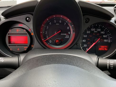 Used 2016 Nissan 370Z NISMO image 19