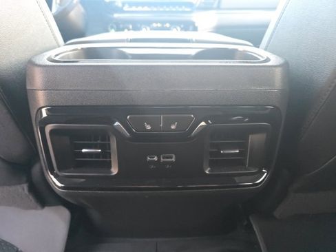 Used 2023 Chevrolet Silverado 1500 ZR2 w/ Technology Package image 38