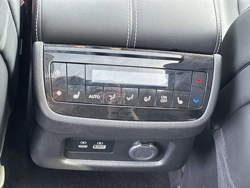 Used 2023 INFINITI QX60 Pure image 19