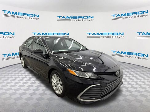 Used 2023 Toyota Camry LE FWD image 7