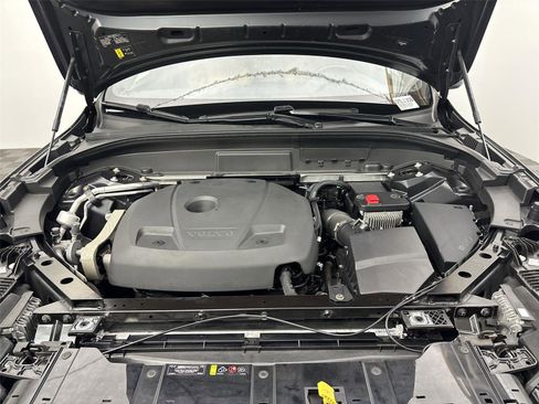 Used 2021 Volvo XC60 T5 Inscription w/ Climate Package image 20
