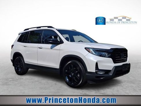 Certified 2024 Honda Passport Black Edition image 1