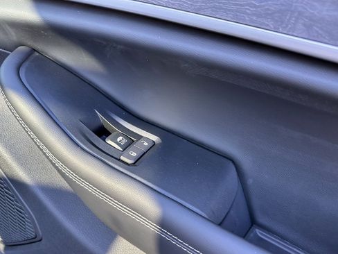 New 2025 Jeep Grand Cherokee L Limited image 12