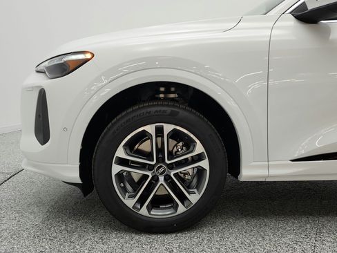 New 2026 Audi Q5 Premium Plus AWD/4WD image 15