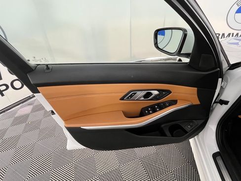 Used 2019 BMW 330i xDrive 330i xDrive w/ Convenience Package image 24