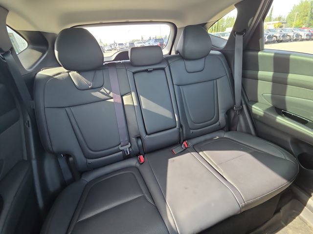 Used 2026 Hyundai Tucson Limited AWD/4WD image 22