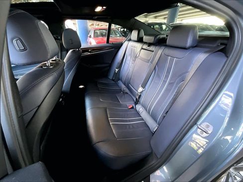 Used 2017 BMW 530i image 19