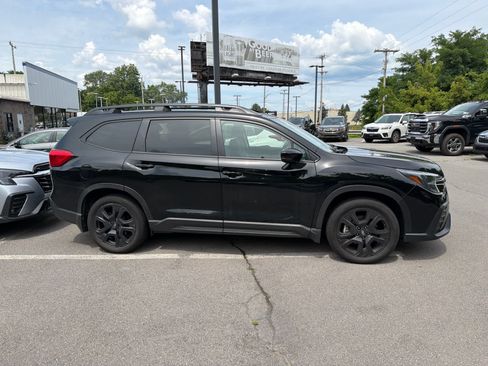 Used 2024 Subaru Ascent Onyx Edition AWD/4WD image 18