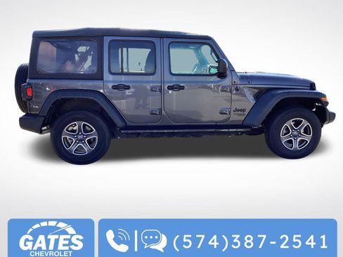 Used 2021 Jeep Wrangler Unlimited Sport AWD/4WD image 13