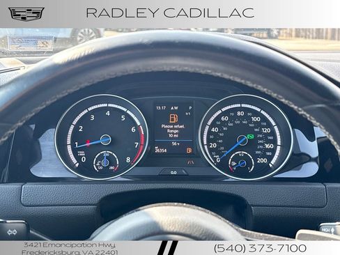 Used 2017 Volkswagen Golf 4-Door image 7