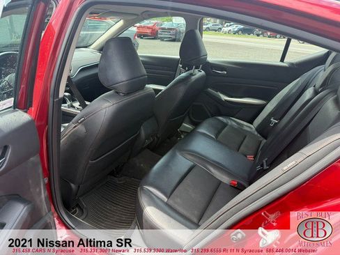 Used 2021 Nissan Altima 2.5 SR FWD image 11