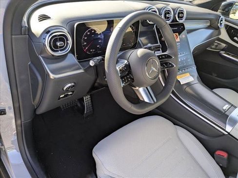 New 2026 Mercedes-Benz GLC 300 4MATIC image 3