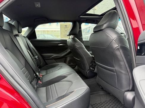 Used 2020 Toyota Avalon Touring w/ Advanced Safety Package image 10