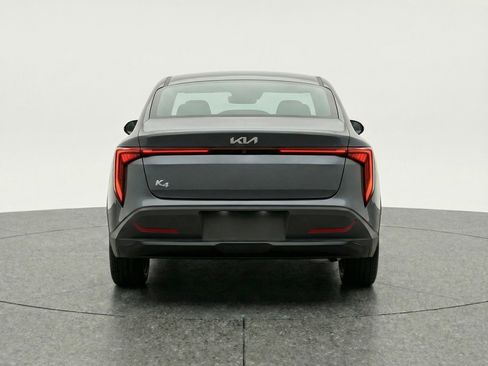 Used 2025 Kia K4 FWD image 7