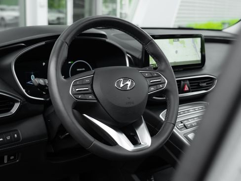 Used 2023 Hyundai Santa Fe Limited w/ Cargo Package AWD/4WD image 11