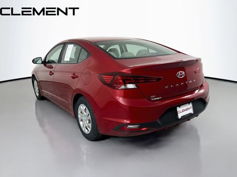 Used 2019 Hyundai Elantra SE FWD image 10
