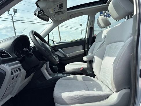 Used 2016 Subaru Forester 2.5i Premium AWD/4WD image 17