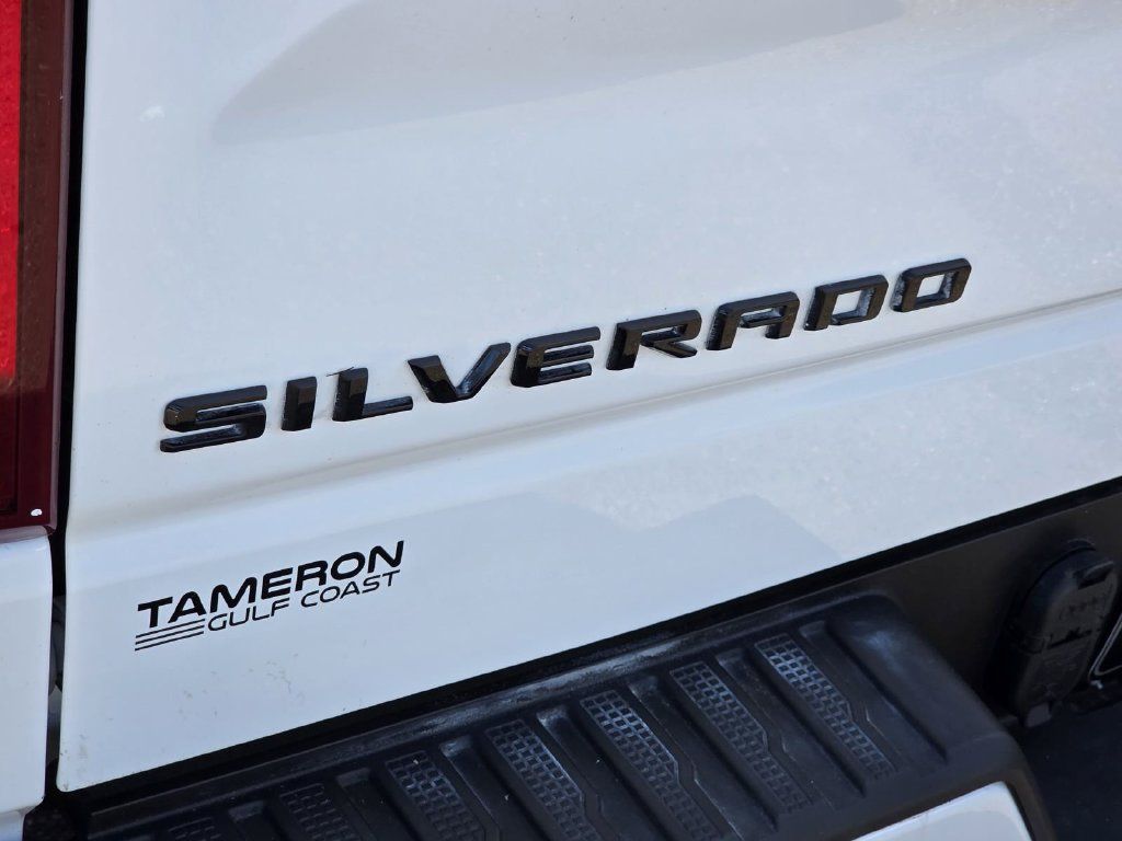 Used 2024 Chevrolet Silverado 1500 RST w/ Z71 Off-Road Package AWD/4WD image 25