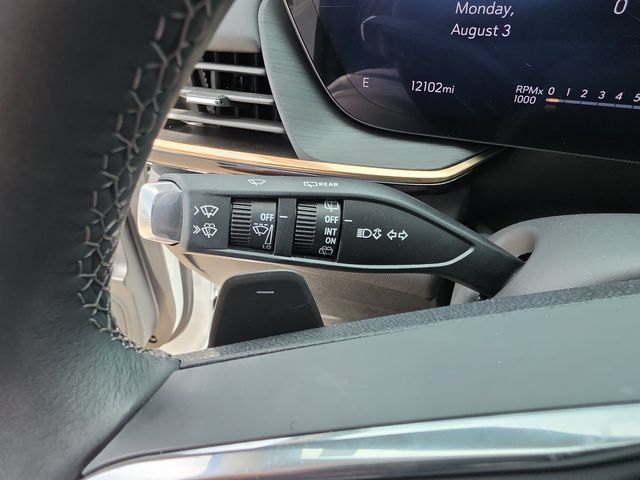 Used 2025 Buick Envision Avenir AWD/4WD image 24