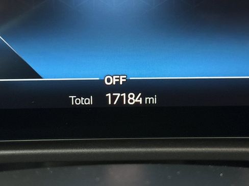 Used 2024 BMW M440i Coupe w/ Premium Package image 35